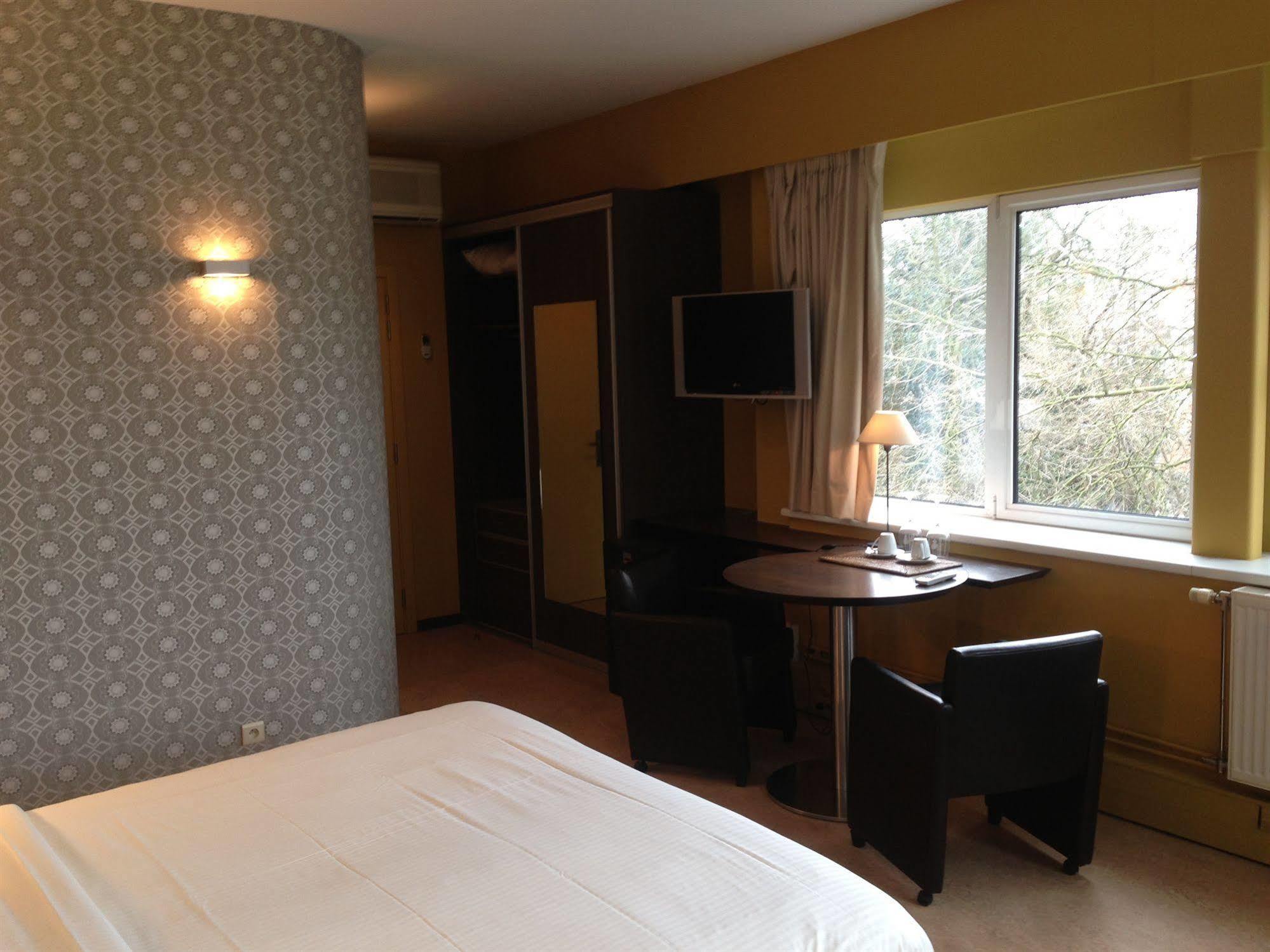 Hotel Orion Гент Экстерьер фото